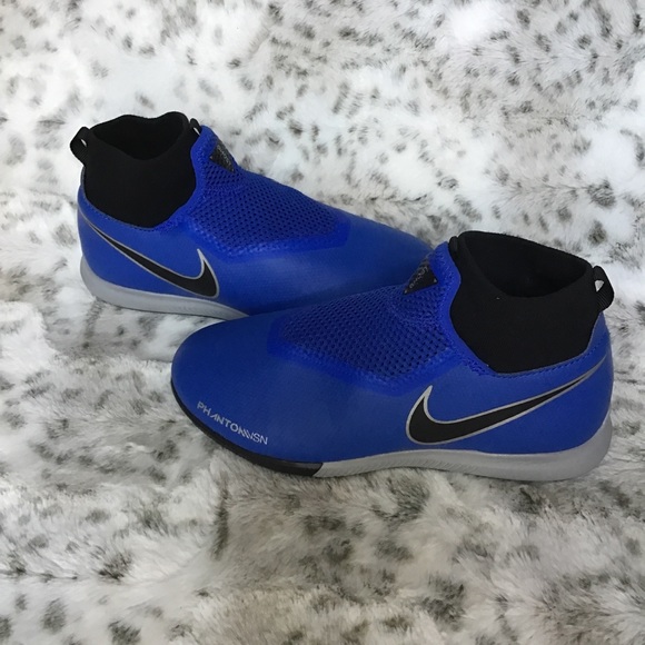 nike phantom vsn ghost